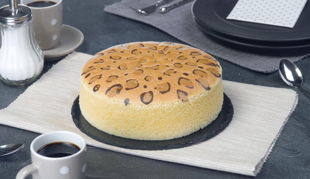 Japanese Leopard Spot Cheesecake | Sponge Cake