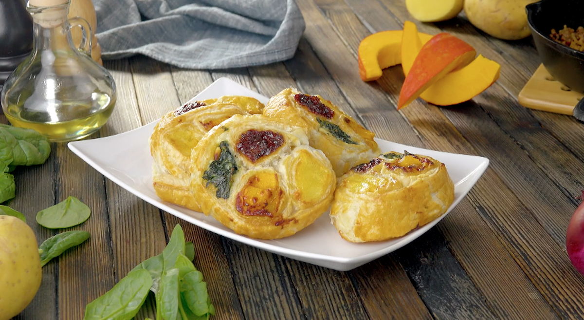 4-In-1 Puff Pastry Roll