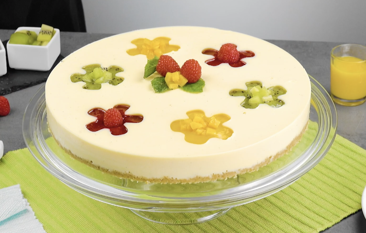 Vanilla Pudding Cake With Fruity Flower Petals