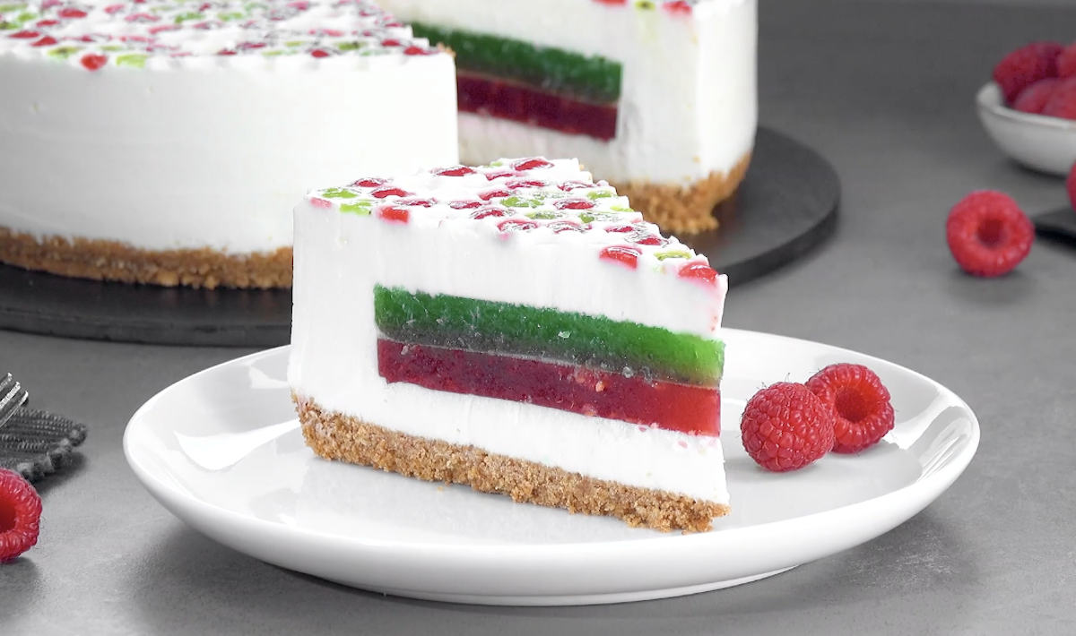 Yogurt Bubble Wrap Cheesecake With Fruity Jello Layers
