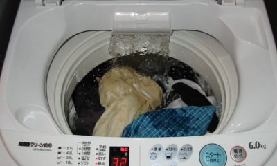 防水機能のついた衣類は洗濯機で洗わない方がいい